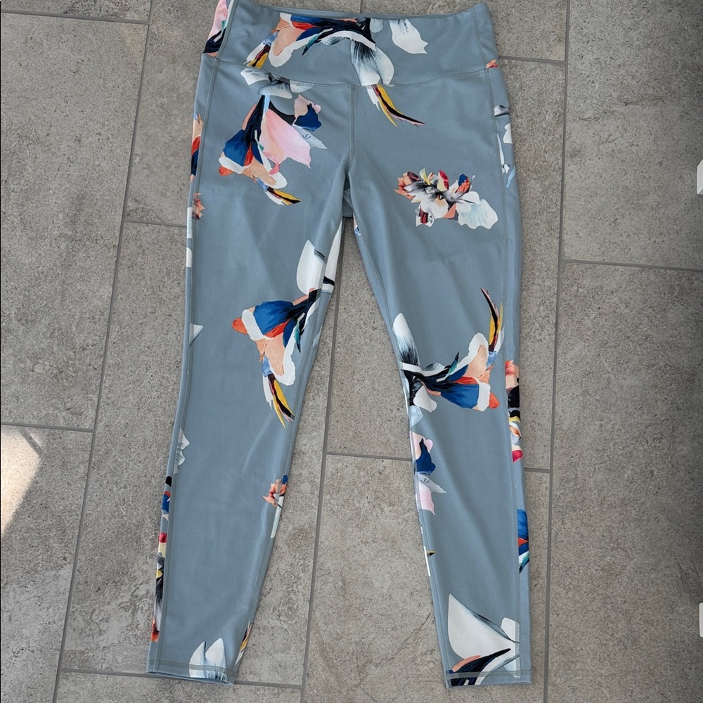 Athleta Floral Print Leggings - Gray and Multicolor